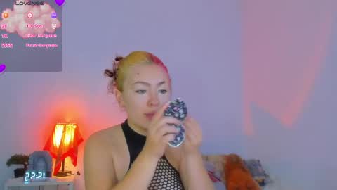 Mariee online show from May 25, 2026, 7:31 pm
