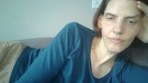 Mariejojo online show from April 16, 2026, 5:25 pm