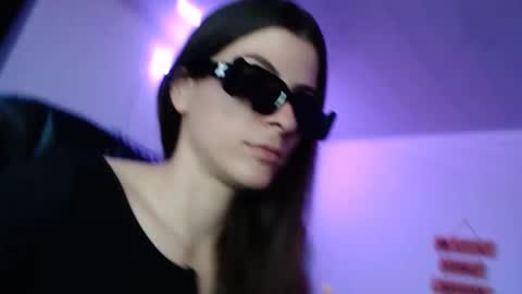 Snapshot of mariel_sins21 chatting on February 8, 2025, 10:29 pm Mariie online show from February 8, 2025, 10:29 pm