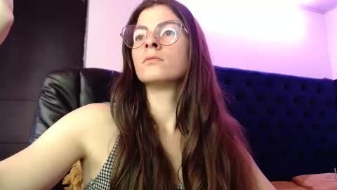 Snapshot of mariel_sins21 chatting on February 10, 2025, 6:13 pm Mariie online show from February 10, 2025, 6:13 pm