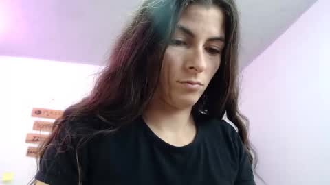 Snapshot of mariel_sins21 chatting on March 8, 2025, 10:13 pm Mariie online show from March 8, 2025, 10:13 pm