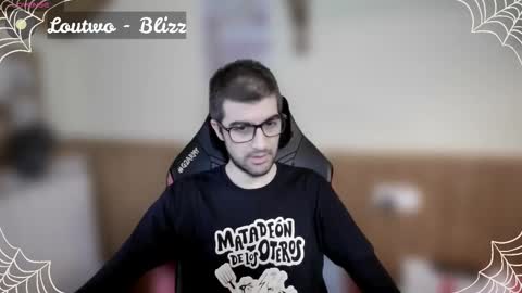 Marie online show from October 19, 2025, 12:50 pm