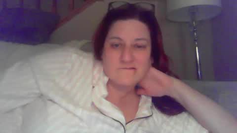 Marie online show from November 5, 2025, 10:10 pm