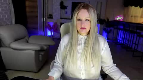 mariemlui online show from May 29, 2026, 2:26 pm