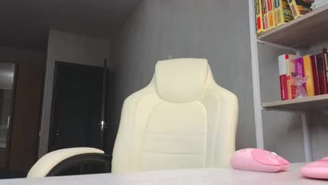 Marietta online show from November 20, 2025, 1:00 pm