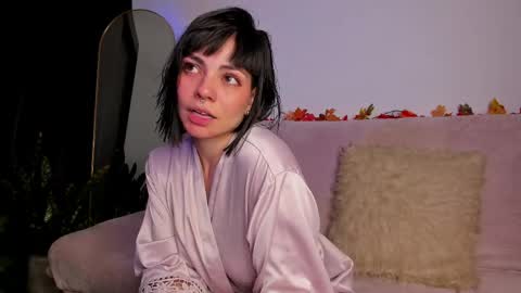 Amelie online show from June 7, 2026, 6:17 am