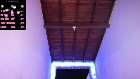 Snapshot of mariiana_hasper chatting on January 7, 2025, 1:28 am Mariana Hasper online show from January 7, 2025, 1:28 am