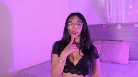 Luna Dulk online show from February 7, 2026, 9:40 pm