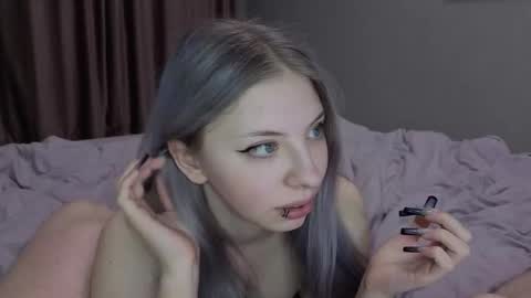 Mariko and Rin online show from February 20, 2025, 11:10 pm