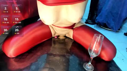 Snapshot of marilyn_jon3s chatting on October 17, 2025, 3:14 pm marilyn_jon3s online show from October 17, 2025, 3:14 pm