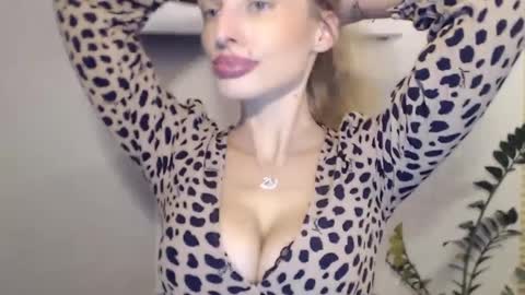 Snapshot of marilyndevilish chatting on January 30, 2025, 7:15 pm MarilynDevilish online show from January 30, 2025, 7:15 pm