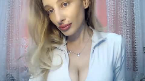 Snapshot of marilyndevilish chatting on February 28, 2025, 8:31 am MarilynDevilish online show from February 28, 2025, 8:31 am