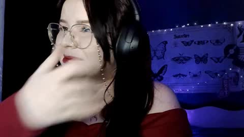 Lia online show from March 10, 2026, 6:24 pm