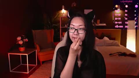 Marine  online show from September 23, 2025, 2:09 pm