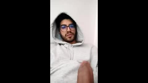 mario_saens online show from February 22, 2026, 5:40 am