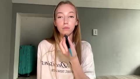 Amelia online show from July 5, 2026, 10:11 am