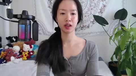 MarissaPeach online show from April 4, 2026, 1:19 pm