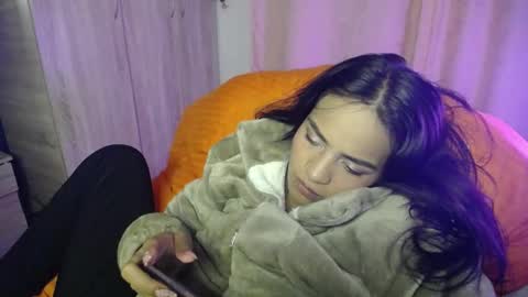 Maritza Ferrer -Samara Beltran online show from February 3, 2025, 7:29 am