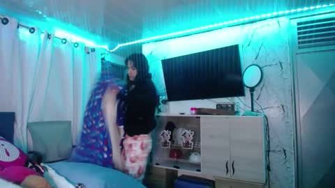 Maritza Ferrer -Samara Beltran online show from November 10, 2025, 6:45 am