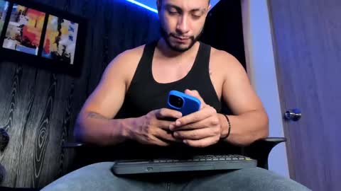 Mark Buffet  online show from February 19, 2025, 2:01 pm