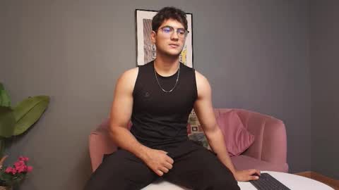 Snapshot of mark_evans1_ chatting on November 7, 2025, 2:50 pm mark_evans1_ online show from November 7, 2025, 2:50 pm
