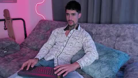 Snapshot of mark_kamper chatting on September 19, 2025, 11:38 pm mark kamper online show from September 19, 2025, 11:38 pm