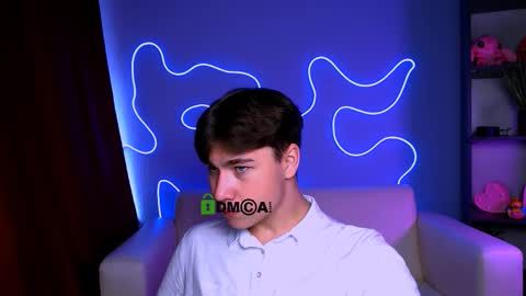 mark_lorens online show from November 12, 2025, 10:26 am