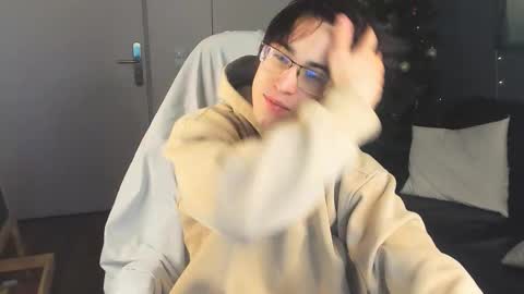 mark online show from December 5, 2025, 6:00 am