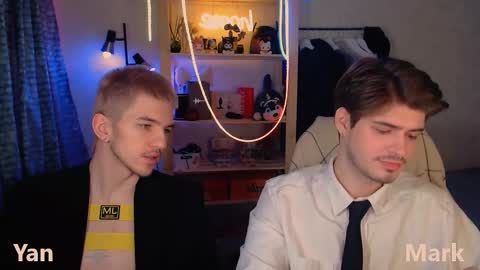 Mark online show from December 19, 2025, 4:41 am