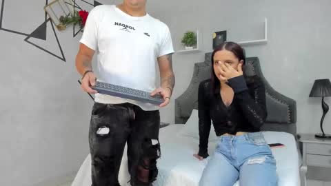 Snapshot of markandphilip chatting on September 11, 2025, 12:27 pm markandphilip online show from September 11, 2025, 12:27 pm