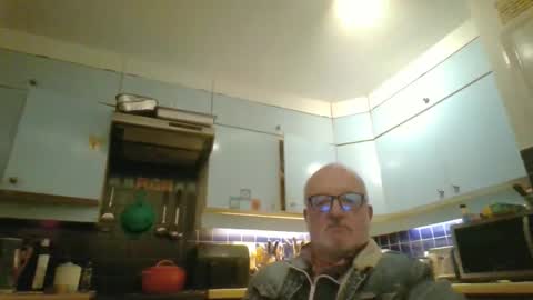 Snapshot of markandrew123 chatting on February 19, 2026, 6:48 pm markandrew123 online show from February 19, 2026, 6:48 pm