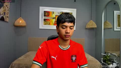 markbowie online show from September 24, 2025, 11:46 am