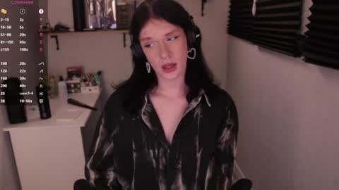 Mark online show from January 17, 2025, 10:56 pm