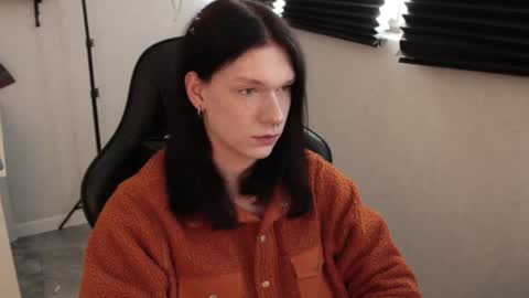 Mark online show from February 22, 2025, 11:57 am