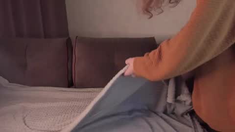 Mark online show from October 11, 2025, 10:14 am