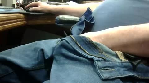 markpanier online show from November 30, 2025, 11:20 pm