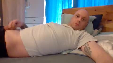 markus_7 online show from April 9, 2026, 1:16 pm