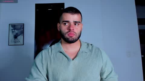 markus_tyler online show from September 9, 2025, 2:22 am