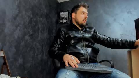 MARK online show from December 18, 2025, 10:32 am