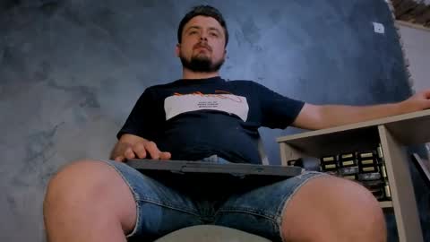 MARK online show from April 18, 2026, 8:42 pm