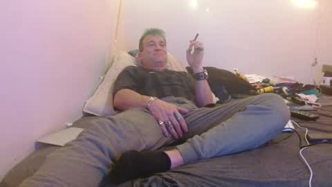 markymark101825061 online show from January 4, 2025, 3:40 am