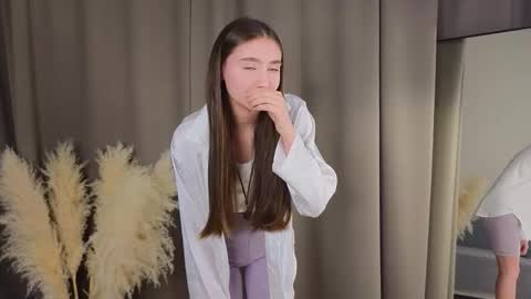 Snapshot of marlinhogains chatting on November 13, 2025, 1:37 am Eva online show from November 13, 2025, 1:37 am