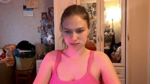 Codi online show from June 16, 2026, 2:03 am