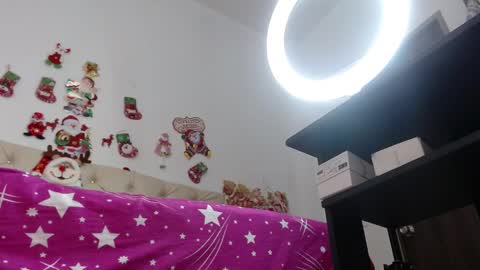Snapshot of marlymilf6 chatting on December 7, 2024, 7:43 pm Marly  online show from December 7, 2024, 7:43 pm