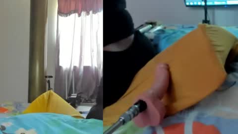 marlyn_black online show from April 19, 2026, 7:27 pm