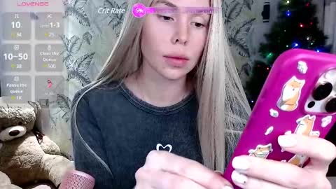 Snapshot of marmalade_fox chatting on December 26, 2024, 10:26 am Marmalade Fox online show from December 26, 2024, 10:26 am