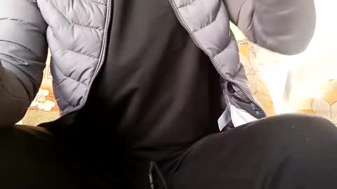 marocreda33 online show from December 14, 2025, 12:21 pm