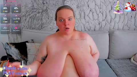 Snapshot of marry_girl chatting on January 2, 2025, 11:41 am Mary online show from January 2, 2025, 11:41 am