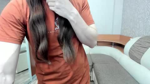 Snapshot of marryplz chatting on January 19, 2026, 5:00 am Alan online show from January 19, 2026, 5:00 am