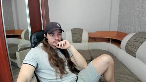 Snapshot of marryplz chatting on February 3, 2026, 6:40 am Alan online show from February 3, 2026, 6:40 am